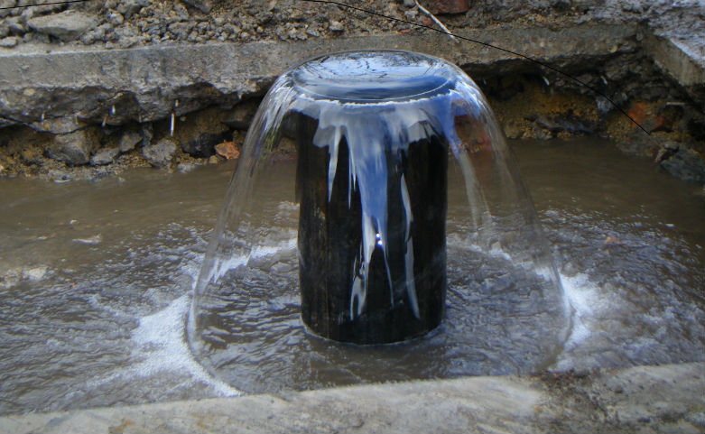 natural artesian well