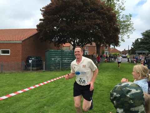 Joe Barnett, Dales Water - Melmerby 10k